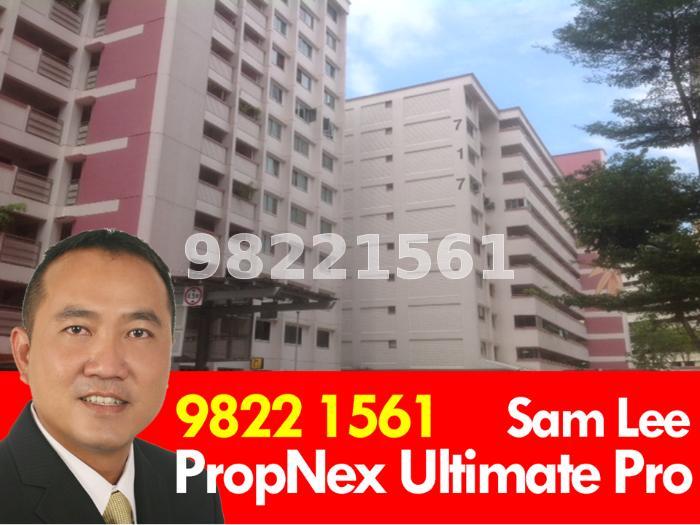Yishun Street 71 thumbnail photo
